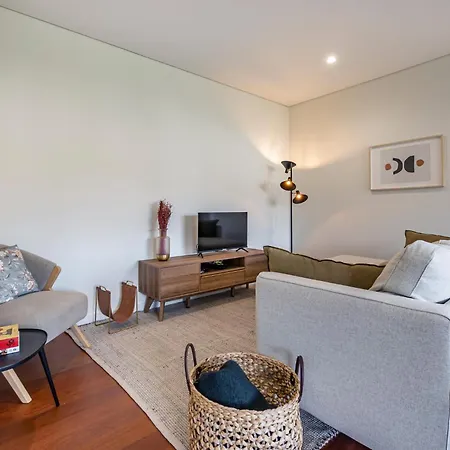 Appartement Nomad's Lux - 2bdr & Parking Flores Square