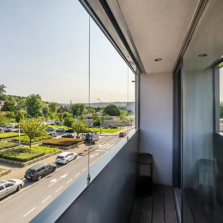 Nomad's Lux - 2bdr & Parking Flores Square Lejlighed